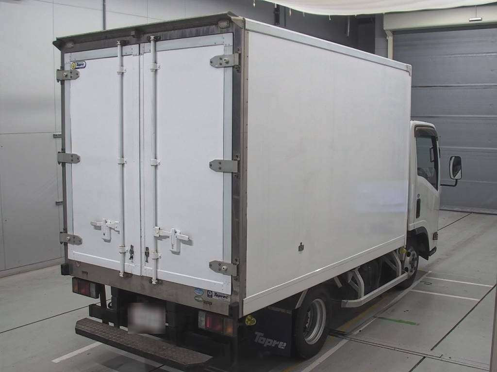 2015 Isuzu Elf Truck NLR85AN[1]