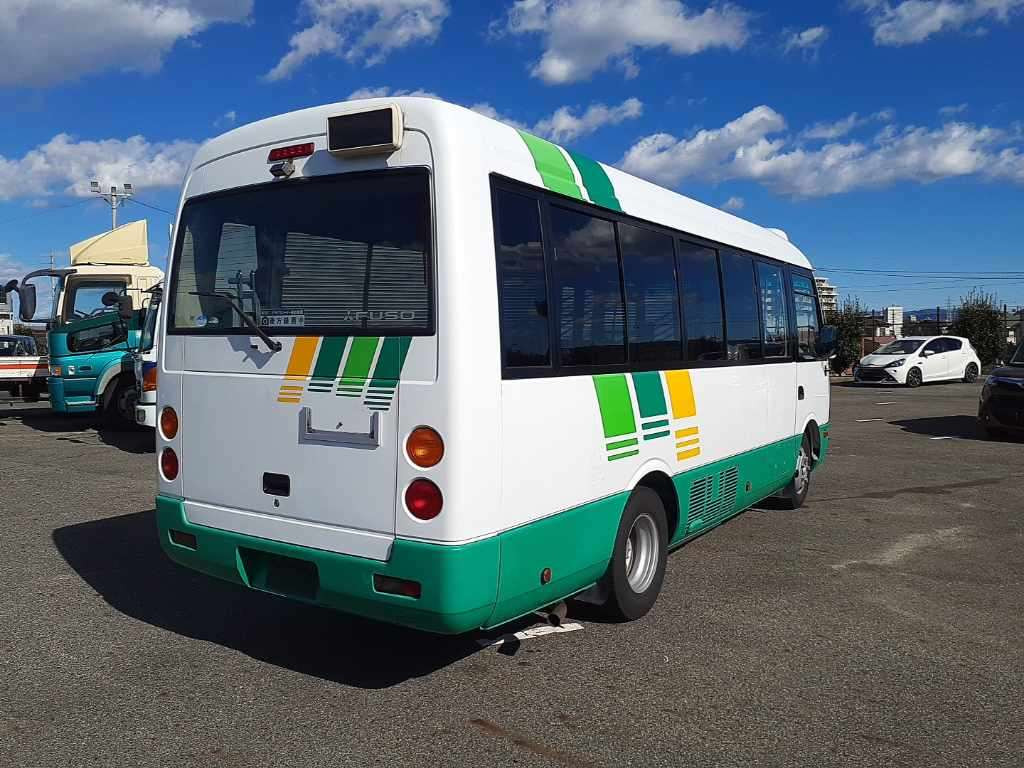 2016 Mitsubishi Fuso Rosa BE640E[1]