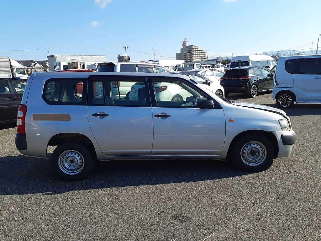 2013 Toyota Succeed Van NCP51V[2]