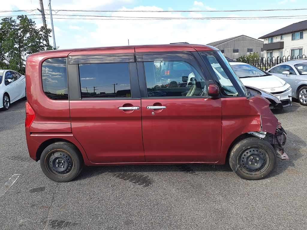 2016 Daihatsu Tanto LA600S[2]