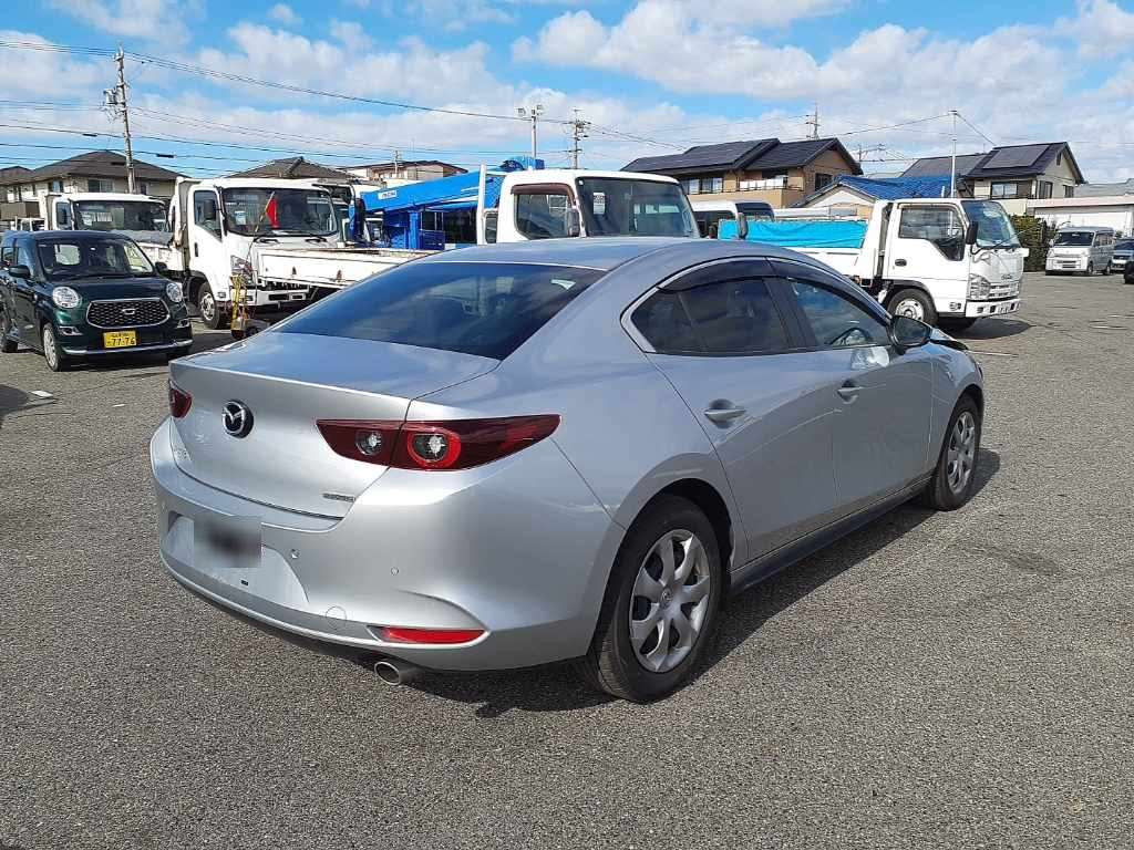 2021 Mazda Mazda3 BP5P[1]