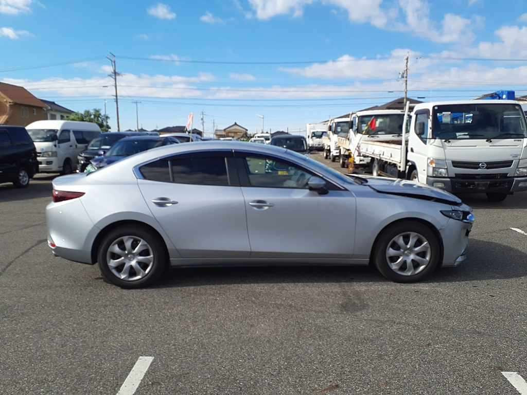 2021 Mazda Mazda3 BP5P[2]