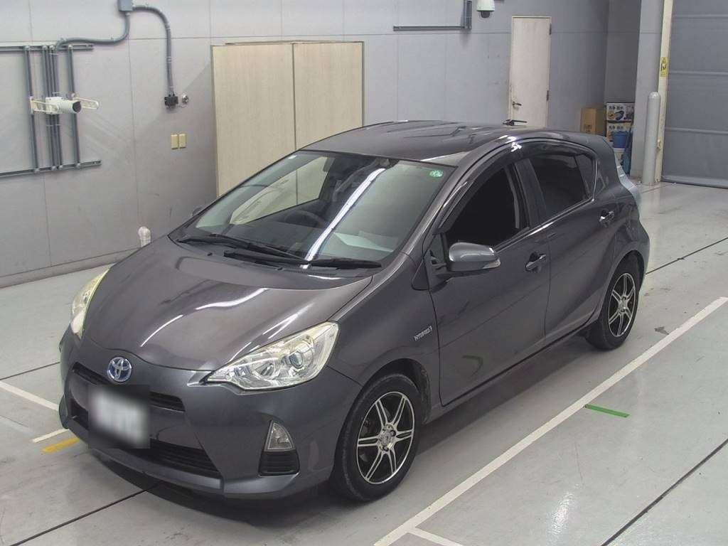 2014 Toyota Aqua NHP10[0]