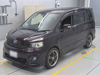 2011 Toyota Voxy