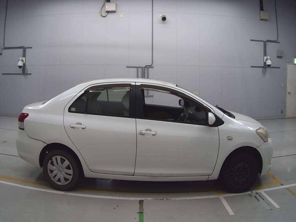 2006 Toyota Belta SCP92[2]