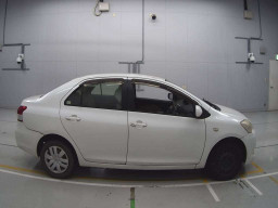 2006 Toyota Belta