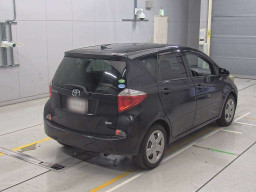 2012 Toyota Ractis