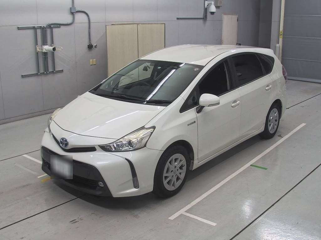 2016 Toyota Prius alpha ZVW41W[0]