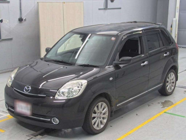 2009 Mazda Verisa