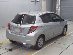 2012 Toyota Vitz