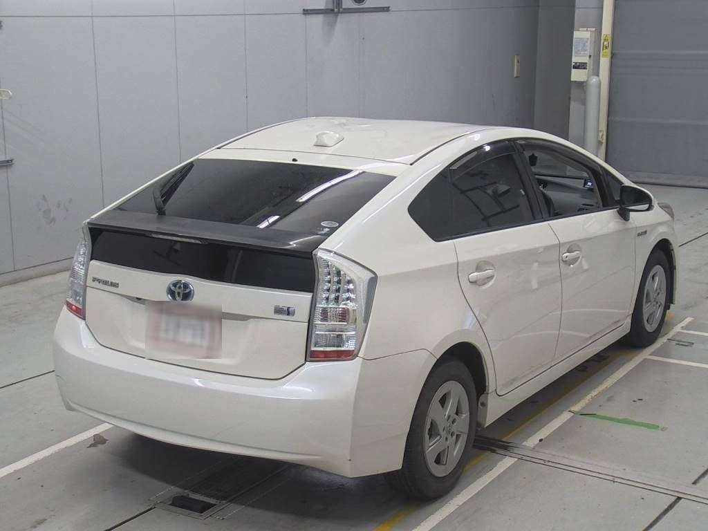 2011 Toyota Prius ZVW30[1]