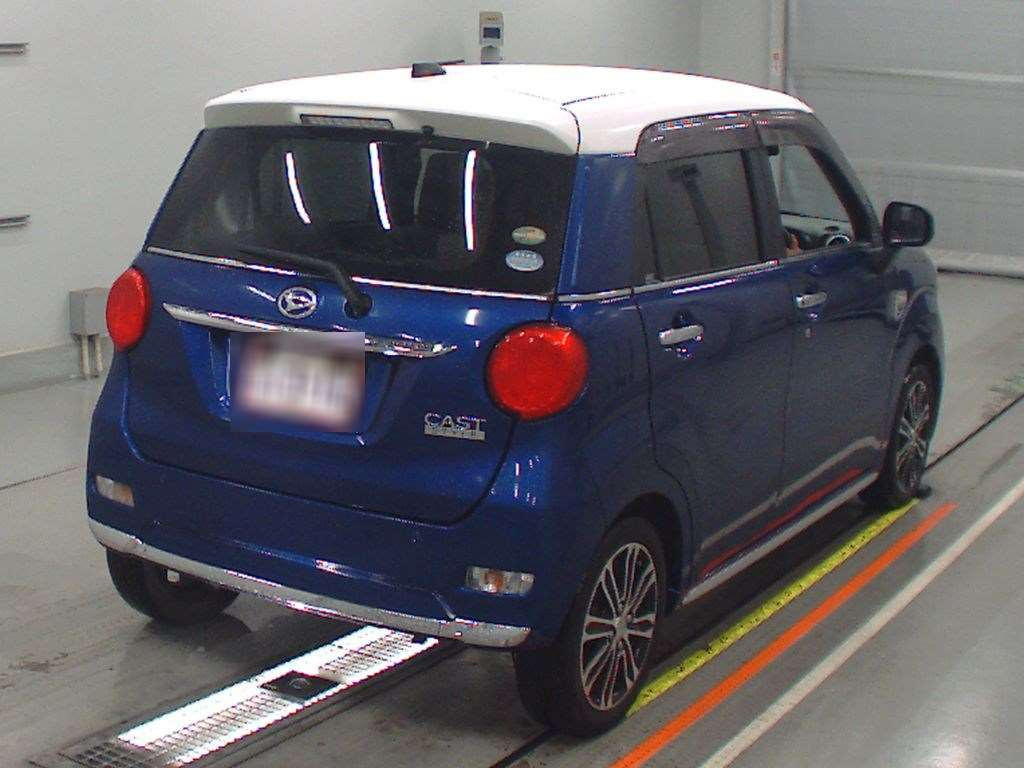 2019 Daihatsu Cast LA250S[1]