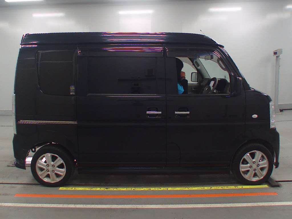 2014 Suzuki Every Wagon DA64W[2]