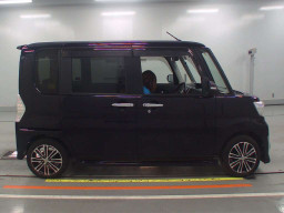 2013 Daihatsu Tanto