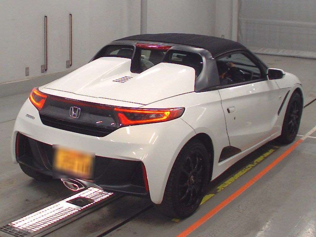 2015 Honda S660 JW5[1]