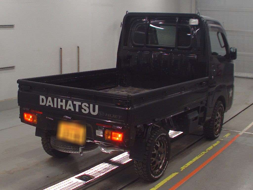 2020 Daihatsu Hijet Truck S500P[1]