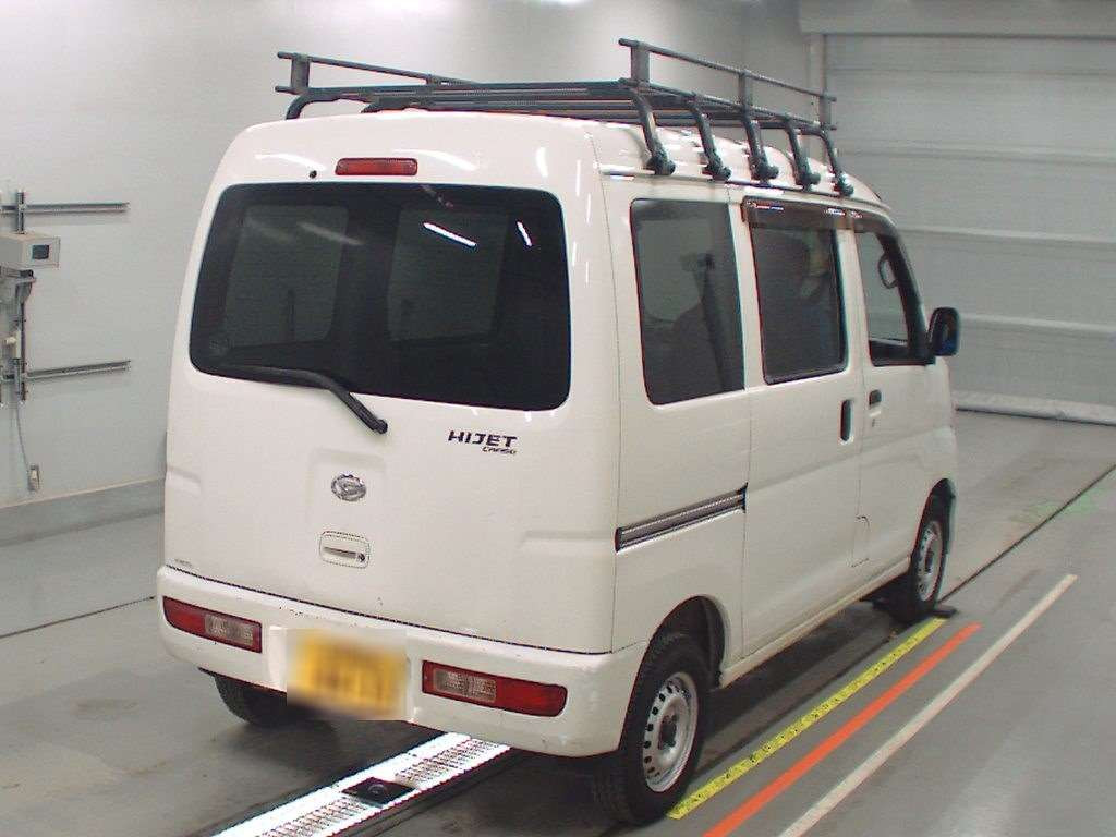 2015 Daihatsu Hijet Cargo S321V[1]