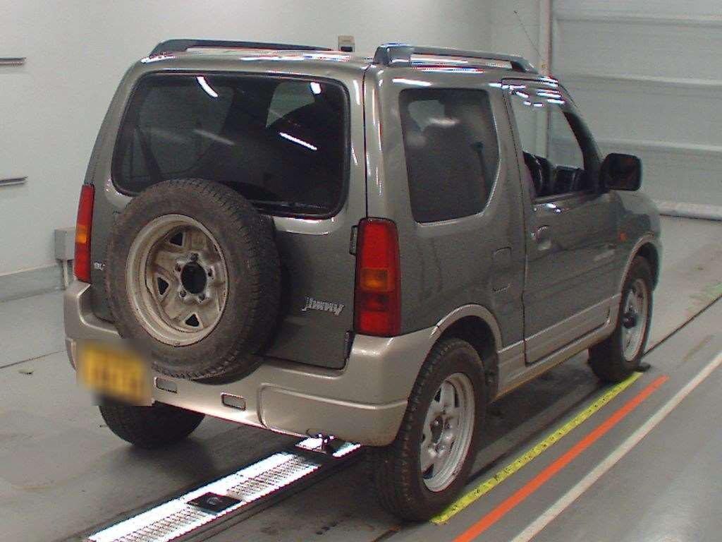 2004 Suzuki Jimny JB23W[1]