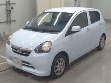 2012 Daihatsu Mira es