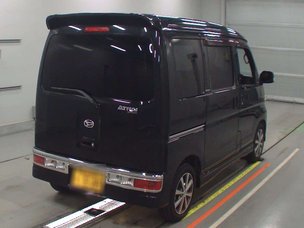 2016 Daihatsu Atrai Wagon S321G[1]