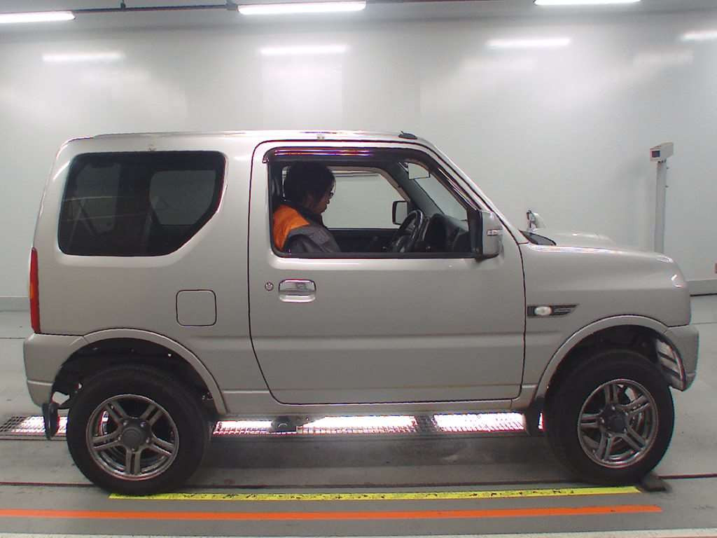 2017 Suzuki Jimny JB23W[2]