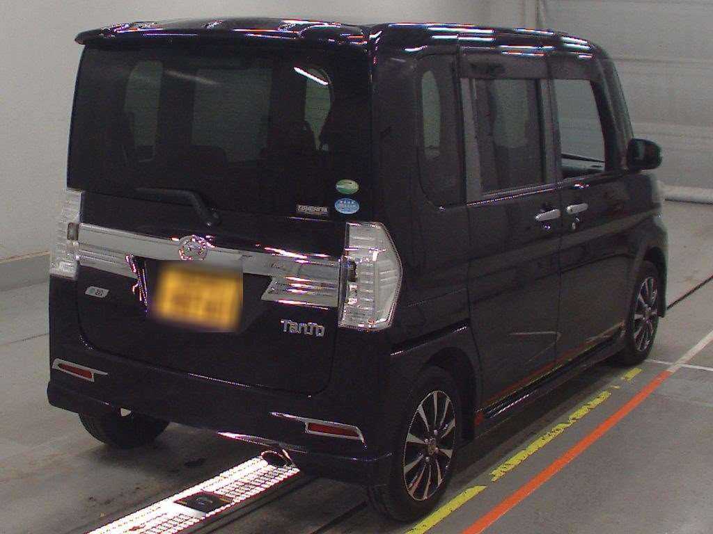 2014 Daihatsu Tanto Custom LA600S[1]