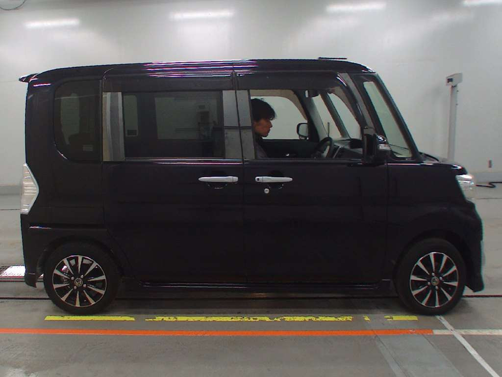 2014 Daihatsu Tanto Custom LA600S[2]