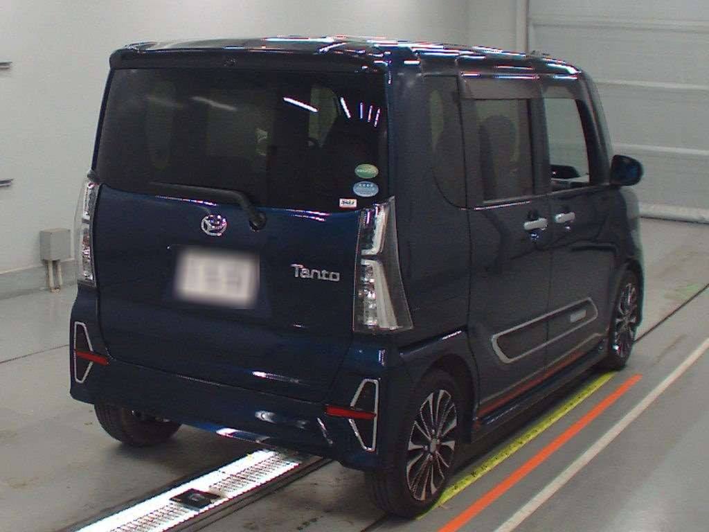 2019 Daihatsu Tanto Custom LA650S[1]