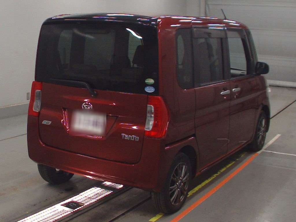 2014 Daihatsu Tanto LA600S[1]