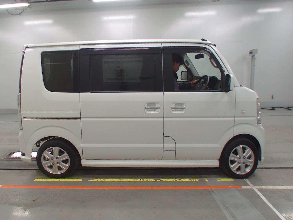 2012 Mazda Scrum Wagon DG64W[2]