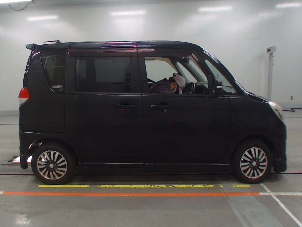 2012 Mitsubishi Delica D2 MB15S[2]