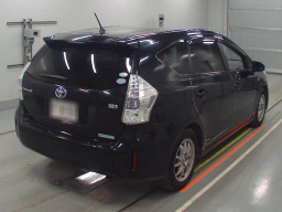 2012 Toyota Prius alpha