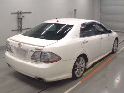 2008 Toyota Crown Hybrid