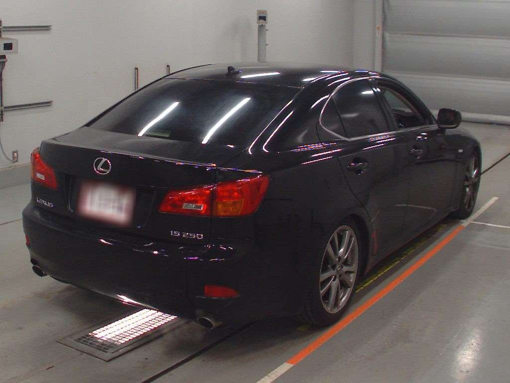 2007 Lexus IS GSE20[1]