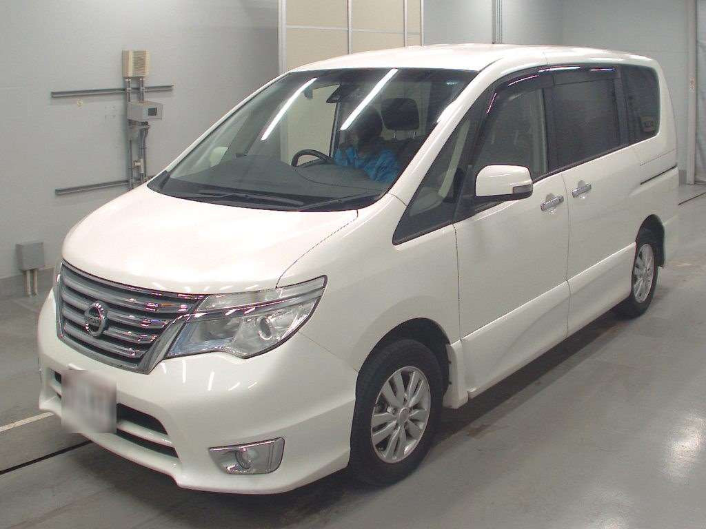 2014 Nissan Serena FNC26[0]