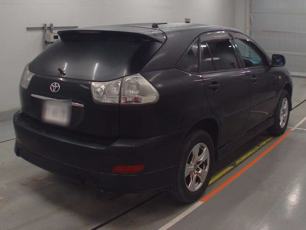 2003 Toyota Harrier ACU30W[1]