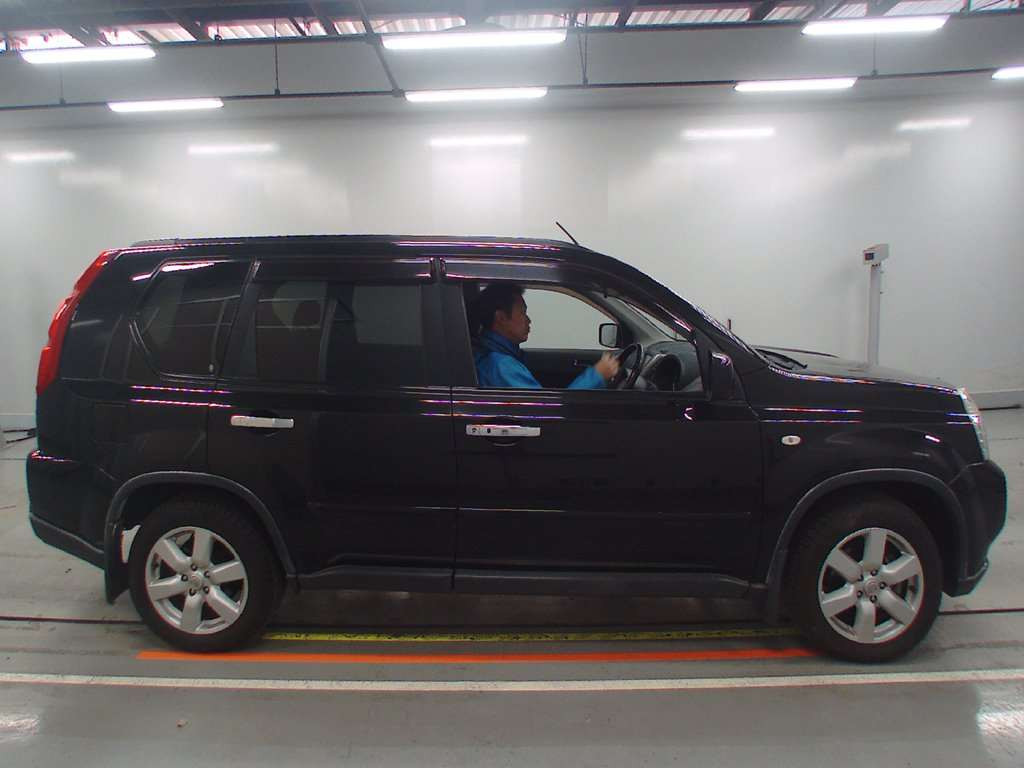 2007 Nissan X-Trail TNT31[2]