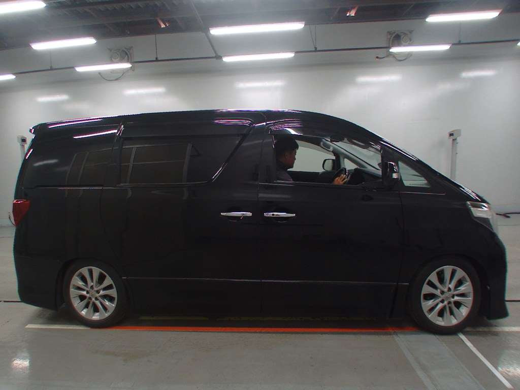 2011 Toyota Alphard ANH20W[2]