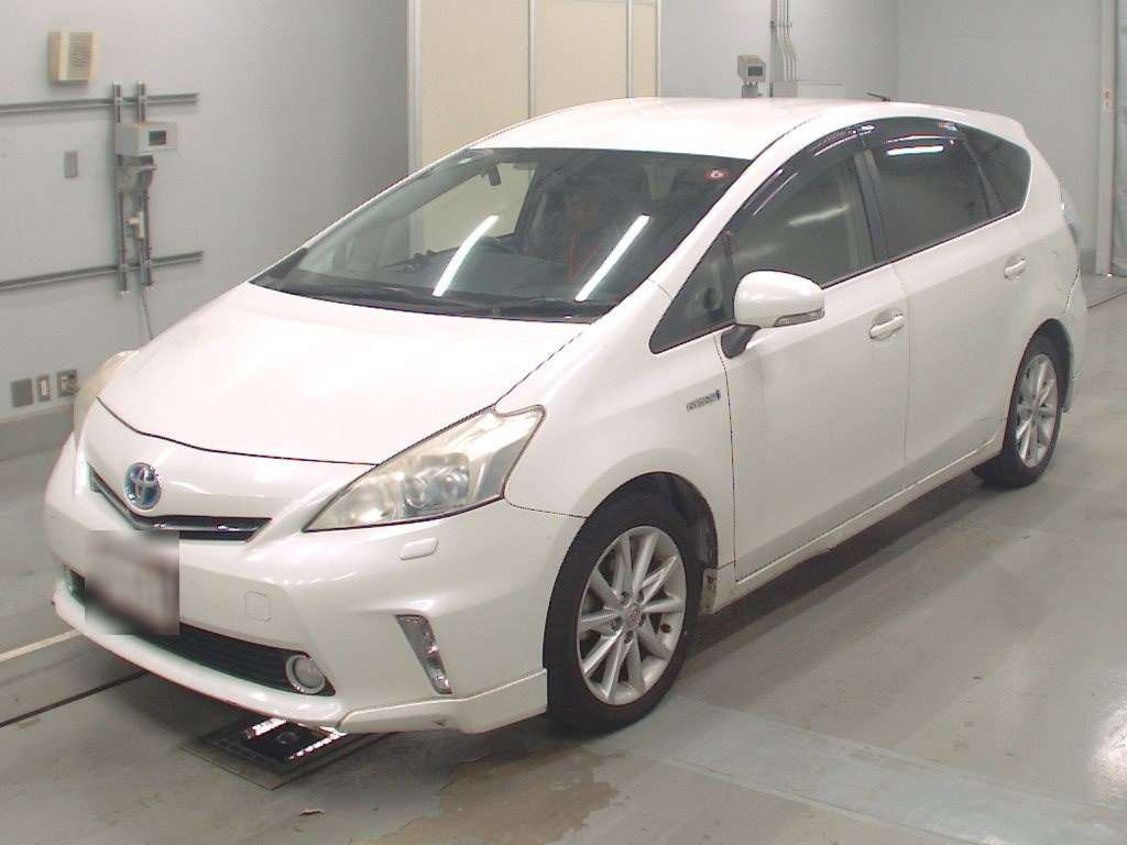 2012 Toyota Prius alpha ZVW40W[0]