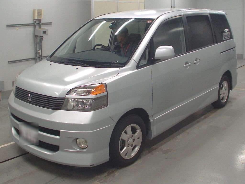 2002 Toyota Voxy AZR60G[0]