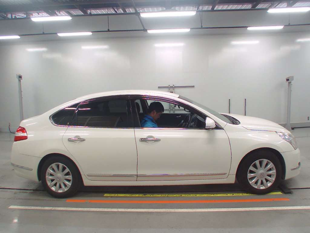 2009 Nissan Teana J32[2]