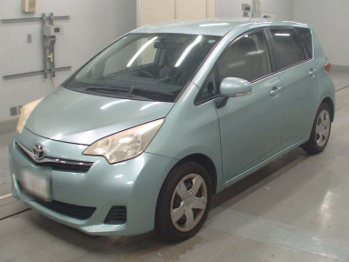 2013 Toyota Ractis