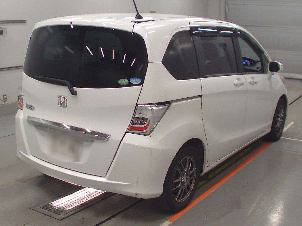 2014 Honda Freed GB3[1]