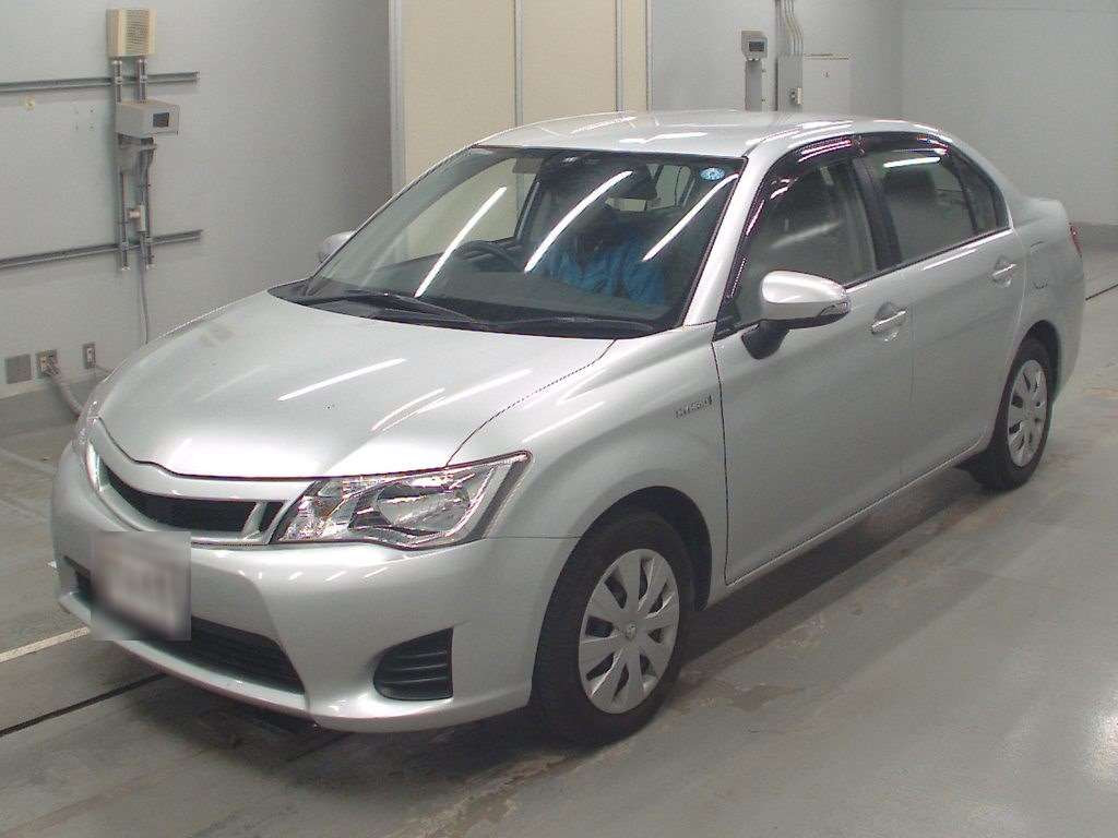 2013 Toyota Corolla Axio NKE165[0]