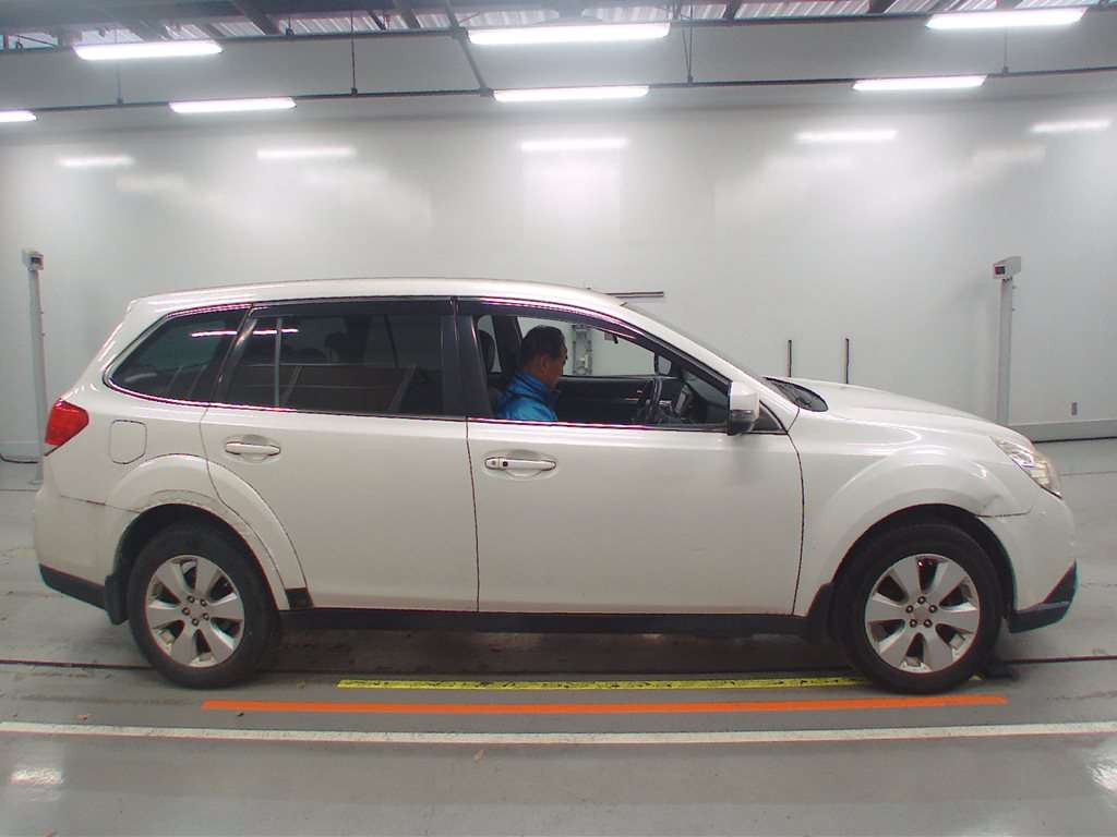 2011 Subaru Legacy Outback BR9[2]