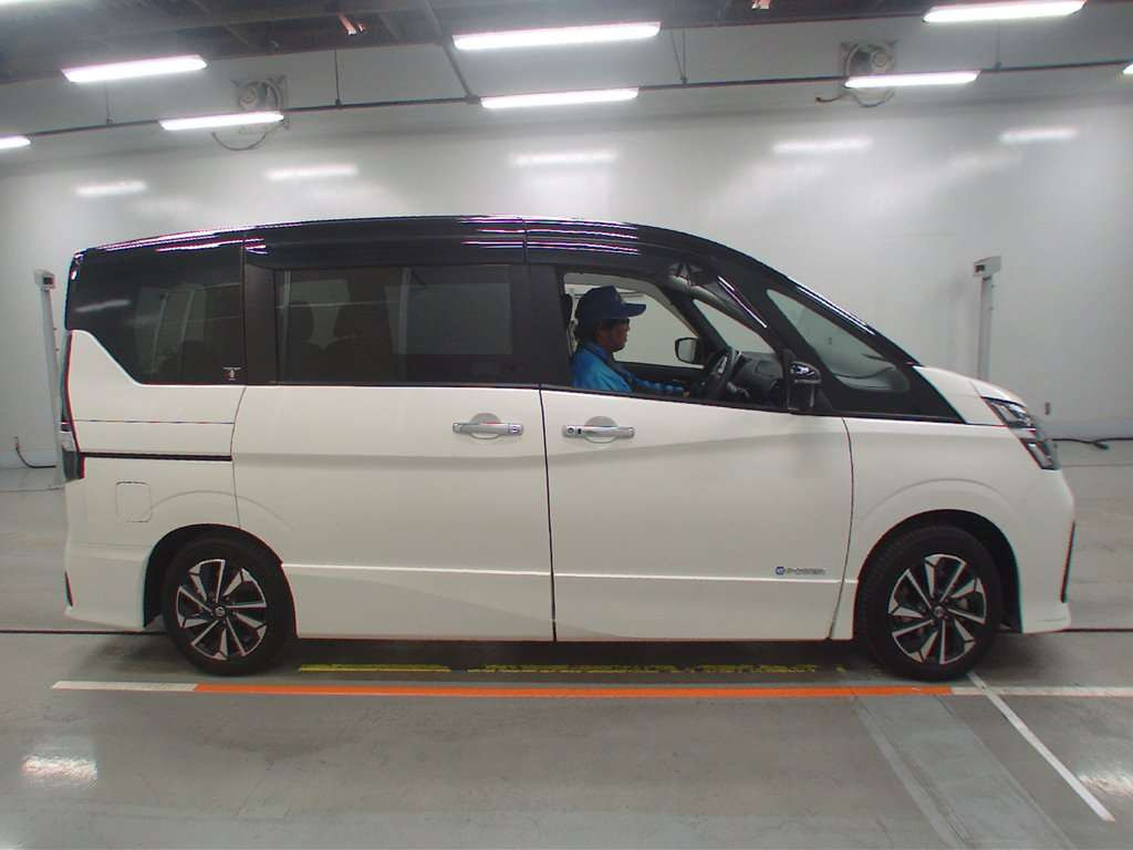 2020 Nissan Serena HFC27[2]