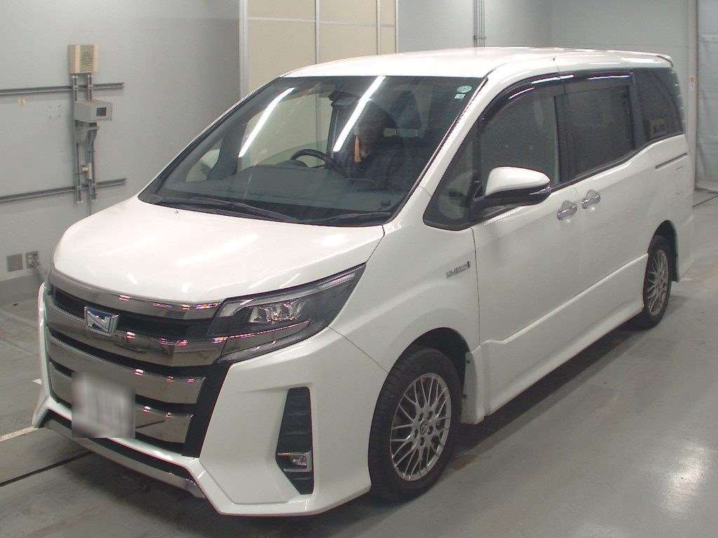 2018 Toyota Noah ZWR80W[0]