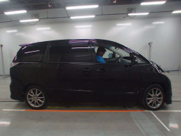 2006 Toyota Estima