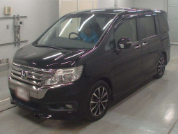 2014 Honda Step WGN Spada