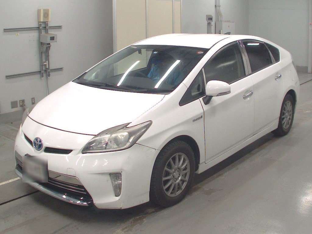 2015 Toyota Prius ZVW30[0]